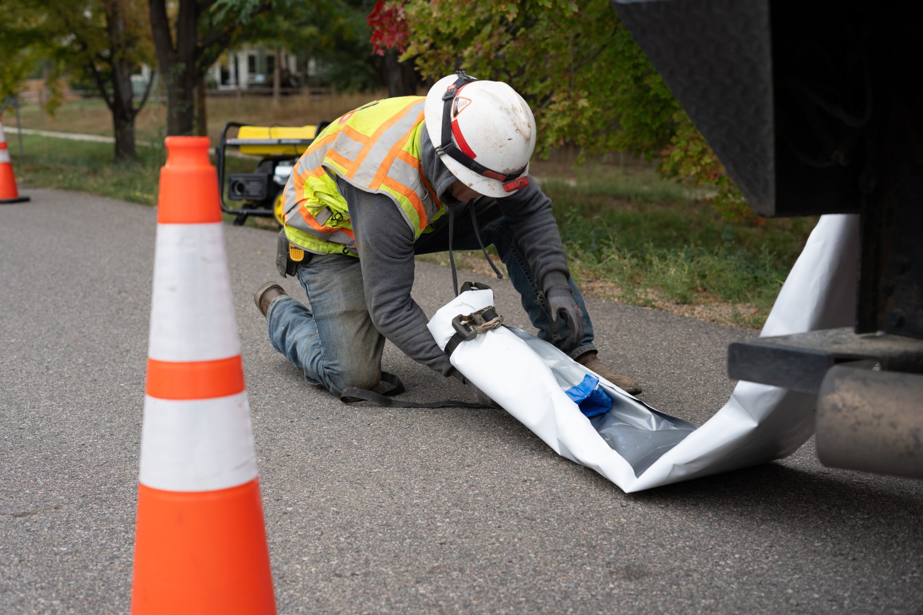 FIELD CREW ON SITE · POTHOLING & HYDRO-EXCAVATION — PHOTOGRAPHY TO SUPPLY